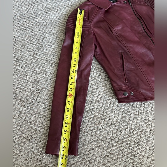 Trouve Leather Moto Jacket in wine color size small - Picture 3 of 10